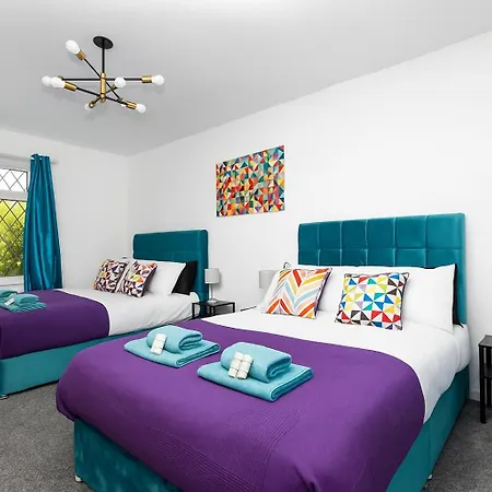 Tatil Evi Alt-stay Temple Newsam - Free Parking & Fast Fibre Wi-fi - Ground Floor Bathroom & Master En-suite - Ideal For Contractors & Long Leeds (West Yorkshire)