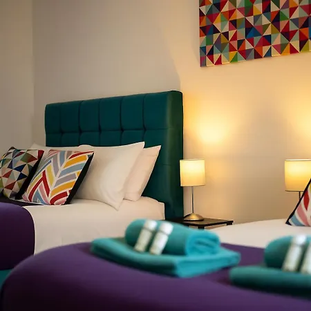 Tatil Evi Alt-stay Temple Newsam - Free Parking & Fast Fibre Wi-fi - Ground Floor Bathroom & Master En-suite - Ideal For Contractors & Long
